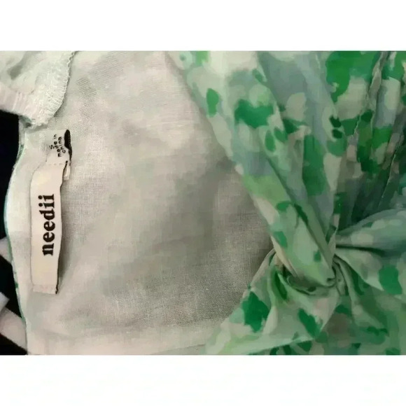 Needii Green Puff Sleeve Mini Dress - size Small - Picture 4 of 4